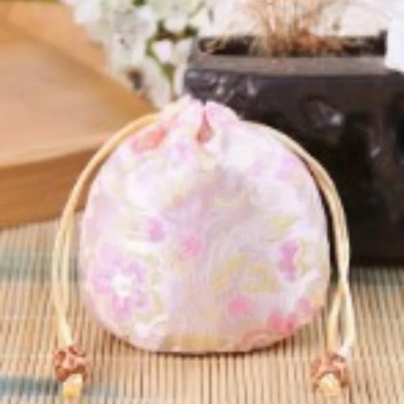 Boho/Tribal Set 2 pairs earrings, Wooden Treasure Chest and Satin Drawstring Bag - Picture 7 of 16